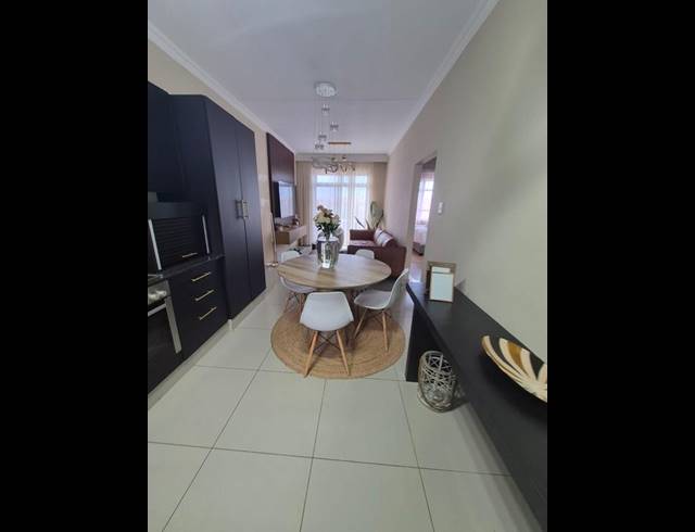 2 BEDROOM PROPERTY TO RENT IN UMHLANGA RIDGE